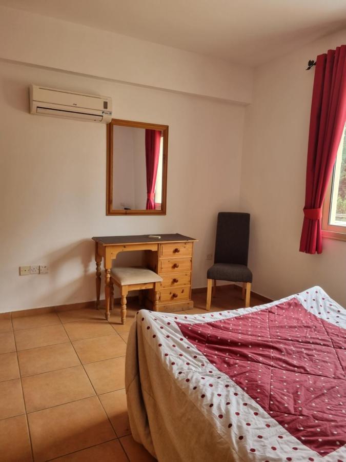 Paphos Holiday Home Екстериор снимка